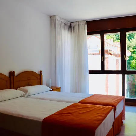 La Reserva Classic Apartament *